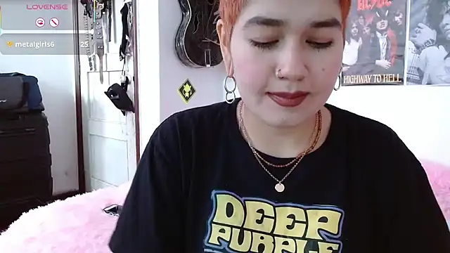 Snapshot of star_of_morning_666 chatting on November 7, 5:13 pm star of morning 666 online show from November 7, 5:13 pm