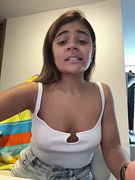 pamell col online show from March 15, 3:07 pm