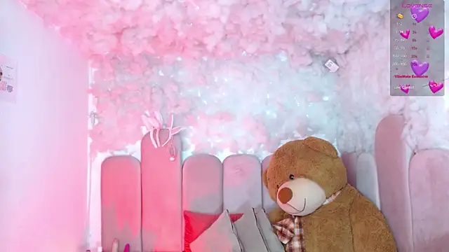 puca ebony online show from February 25, 4:38 pm