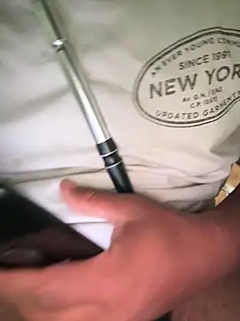 Snapshot of Youns98 chatting on April 16, 3:18 am Youns98 online show from April 16, 3:18 am