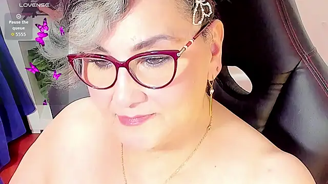 cataleya mom online show from November 2, 9:28 pm