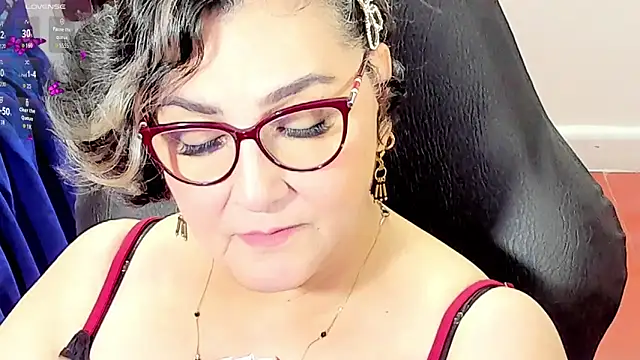 cataleya mom online show from February 6, 2:27 am