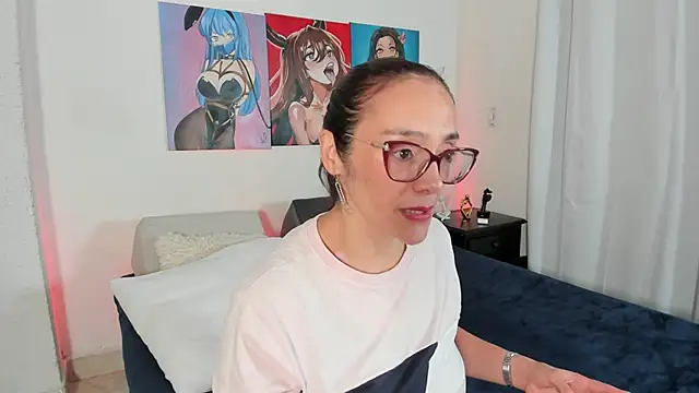 Snapshot of Jessica_Herrera_ chatting on September 17, 9:38 pm Jessica Herrera online show from September 17, 9:38 pm