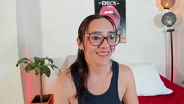 Snapshot of Jessica_Herrera_ chatting on September 23, 9:07 pm Jessica Herrera online show from September 23, 9:07 pm