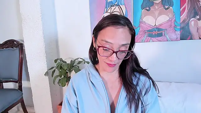 Snapshot of Jessica_Herrera_ chatting on October 13, 8:53 pm Jessica Herrera online show from October 13, 8:53 pm