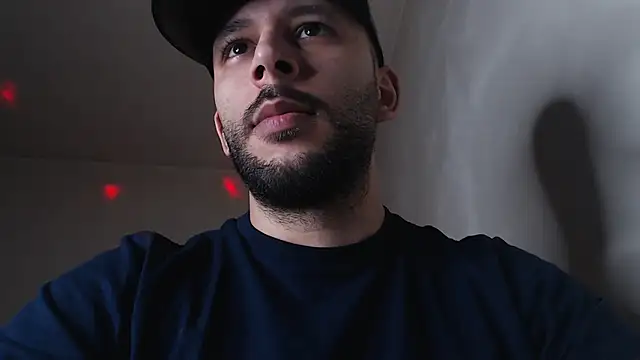 henryaxe online show from November 7, 7:14 pm