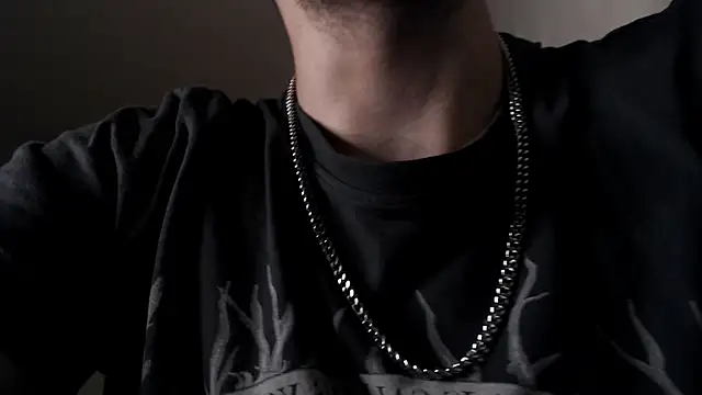 henryaxe online show from April 2, 9:07 am