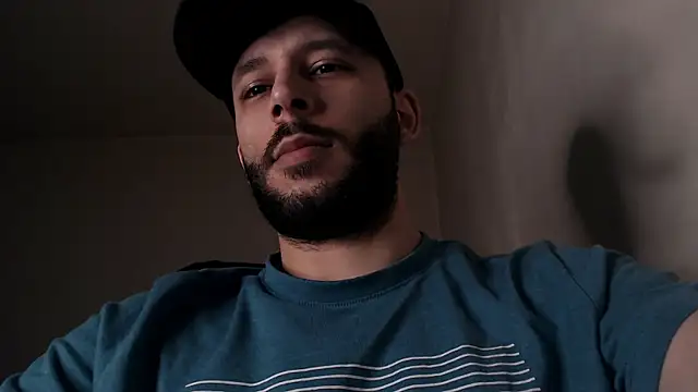 henryaxe online show from April 10, 10:42 am