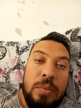 Snapshot of rafjb chatting on October 15, 4:29 pm rafjb online show from October 15, 4:29 pm