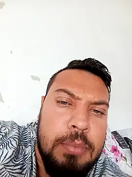 Snapshot of rafjb chatting on October 16, 1:12 pm rafjb online show from October 16, 1:12 pm