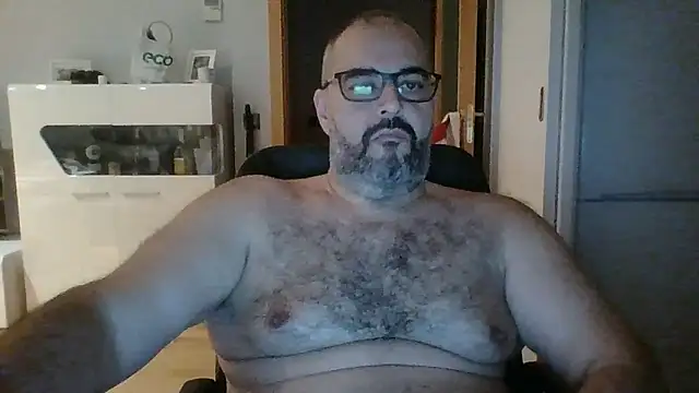 templar2303 online show from November 8, 7:56 pm