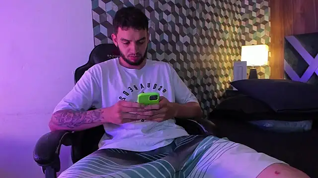 Michael magno online show from January 17, 5:41 pm