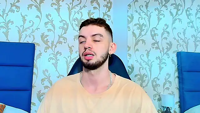 Michael magno online show from April 11, 8:46 pm