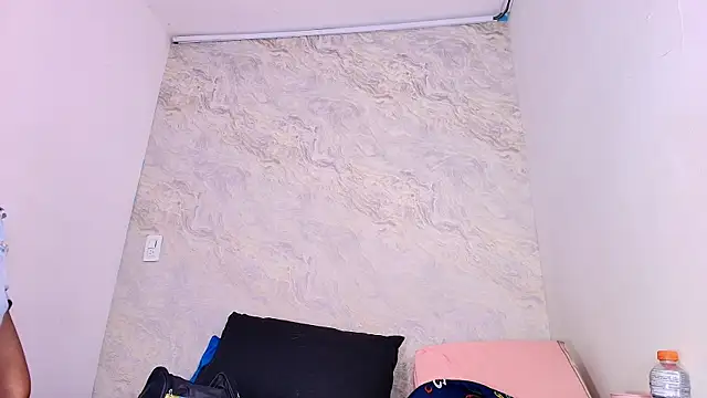 sofi balvin online show from March 5, 7:17 pm