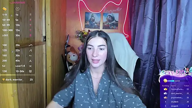 Snapshot of Fiery_Brunette_ chatting on December 26, 9:04 pm Fiery Brunette  online show from December 26, 9:04 pm