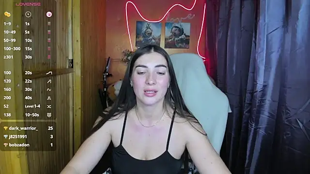 Snapshot of Fiery_Brunette_ chatting on December 30, 7:04 am Fiery Brunette  online show from December 30, 7:04 am