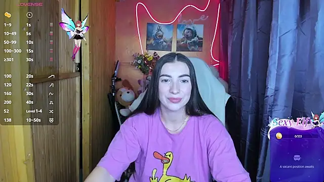 Snapshot of Fiery_Brunette_ chatting on January 10, 7:35 am Fiery Brunette  online show from January 10, 7:35 am