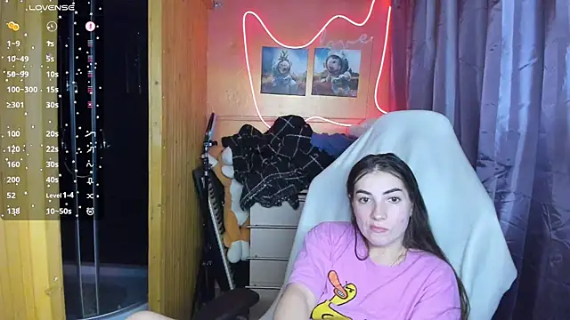 Snapshot of Fiery_Brunette_ chatting on March 4, 2:42 pm Fiery Brunette  online show from March 4, 2:42 pm