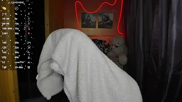 Snapshot of Fiery_Brunette_ chatting on March 8, 3:02 pm Fiery Brunette  online show from March 8, 3:02 pm