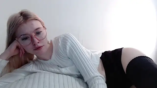 Snapshot of Sataobby chatting on December 20, 1:33 pm Sataobby online show from December 20, 1:33 pm