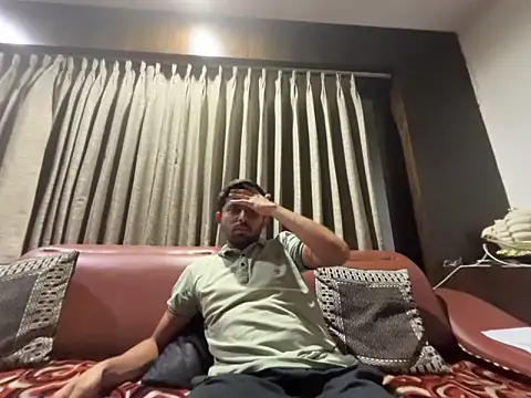 rhuh3991 online show from May 10, 7:52 pm
