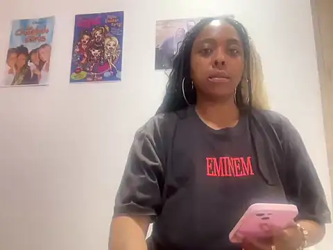 Snapshot of ChocolateCakeQueen chatting on July 14, 1:52 am ChocolateCakeQueen online show from July 14, 1:52 am