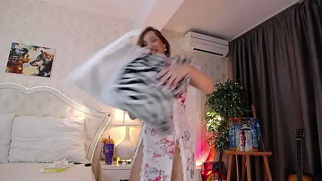 IreneHope online show from March 23, 9:57 am