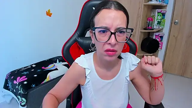  amanda seyfried19 online show from January 20, 3:07 pm