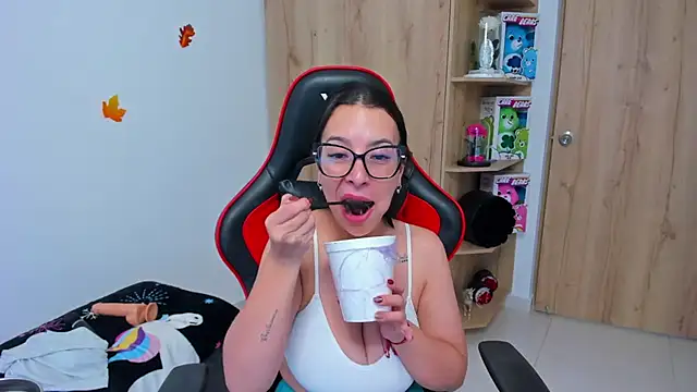  amanda seyfried19 online show from January 21, 6:34 pm