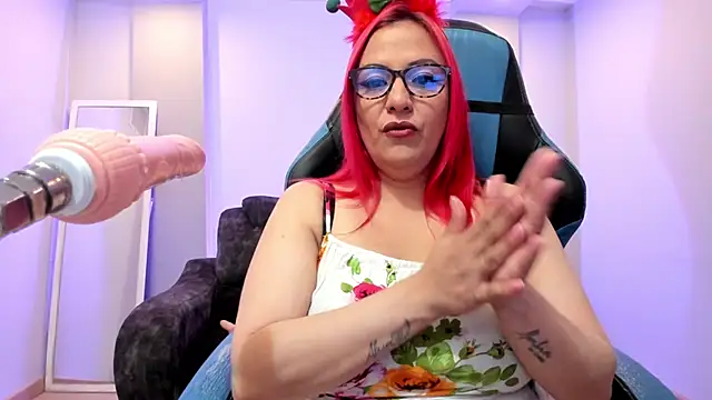 Sammy owens  online show from December 19, 12:34 pm