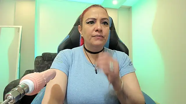 Sammy owens  online show from January 12, 12:10 pm