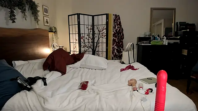 Snapshot of AlwaysAffirming chatting on February 19, 2:23 am AlwaysAffirming online show from February 19, 2:23 am