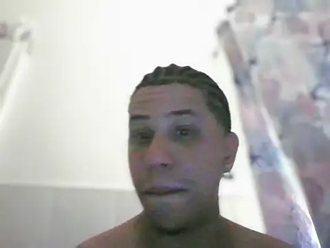 Snapshot of flakoGang chatting on July 16, 2:56 pm flakoGang online show from July 16, 2:56 pm