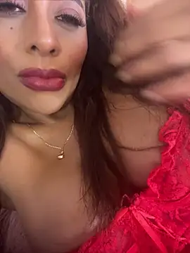 Snapshot of canela_10 chatting on June 4, 12:05 am canela 10 online show from June 4, 12:05 am