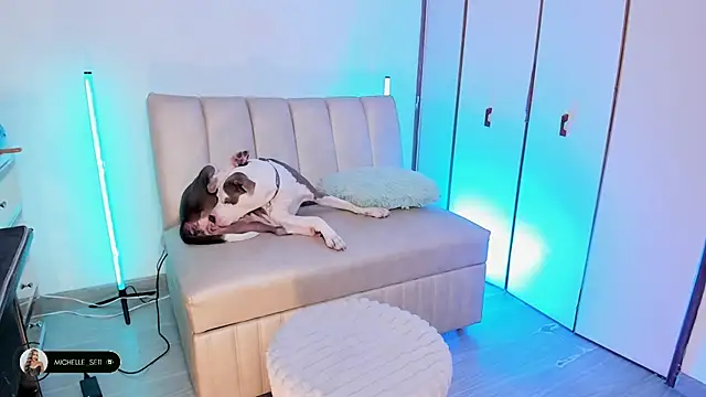 Michelle se online show from April 15, 9:59 pm