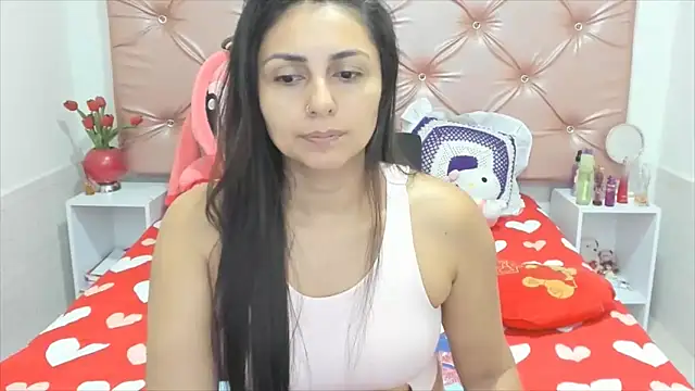 KatiaMoore online show from March 27, 12:49 am