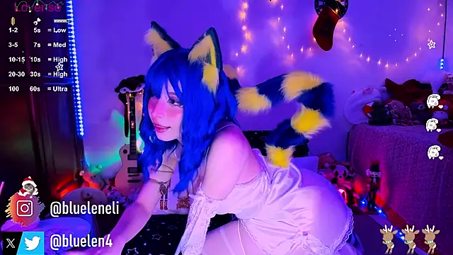 Snapshot of bluelen chatting on December 31, 11:20 am bluelen online show from December 31, 11:20 am