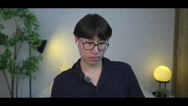 SrLuis18 online show from February 21, 7:04 pm