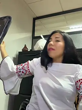 Snapshot of sexmachine-593 chatting on January 15, 3:05 pm sexmachine-593 online show from January 15, 3:05 pm