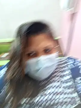 Snapshot of kunjan789 chatting on December 15, 12:51 am kunjan789 online show from December 15, 12:51 am