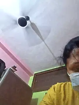 Snapshot of kunjan789 chatting on March 2, 1:58 am kunjan789 online show from March 2, 1:58 am