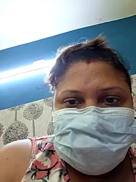 Snapshot of kunjan789 chatting on September 27, 2:27 am kunjan789 online show from September 27, 2:27 am