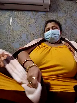 Snapshot of kunjan789 chatting on December 21, 5:42 pm kunjan789 online show from December 21, 5:42 pm