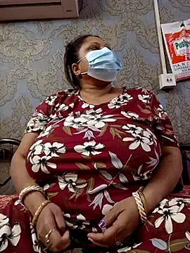 Snapshot of kunjan789 chatting on January 14, 5:29 pm kunjan789 online show from January 14, 5:29 pm