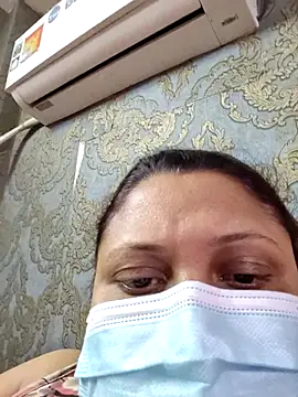 Snapshot of kunjan789 chatting on January 17, 6:00 pm kunjan789 online show from January 17, 6:00 pm