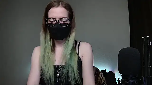 Snapshot of amber_candyfloss chatting on December 16, 2:15 am amber candyfloss online show from December 16, 2:15 am