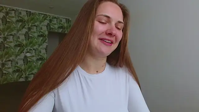 Olivia shine online show from May 15, 4:19 am