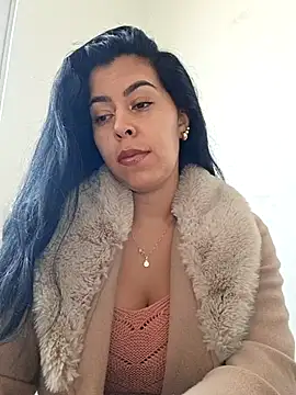Emily Wane online show from May 18, 5:19 pm