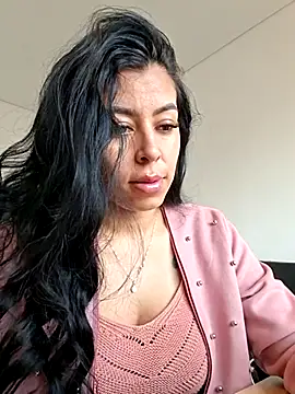 Emily Wane online show from June 26, 4:55 pm