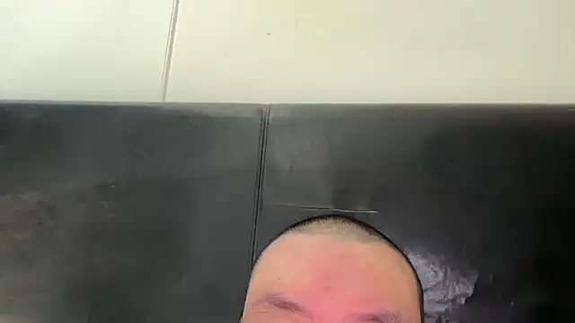 Snapshot of slaveasianboy chatting on February 22, 5:57 pm slaveasianboy online show from February 22, 5:57 pm